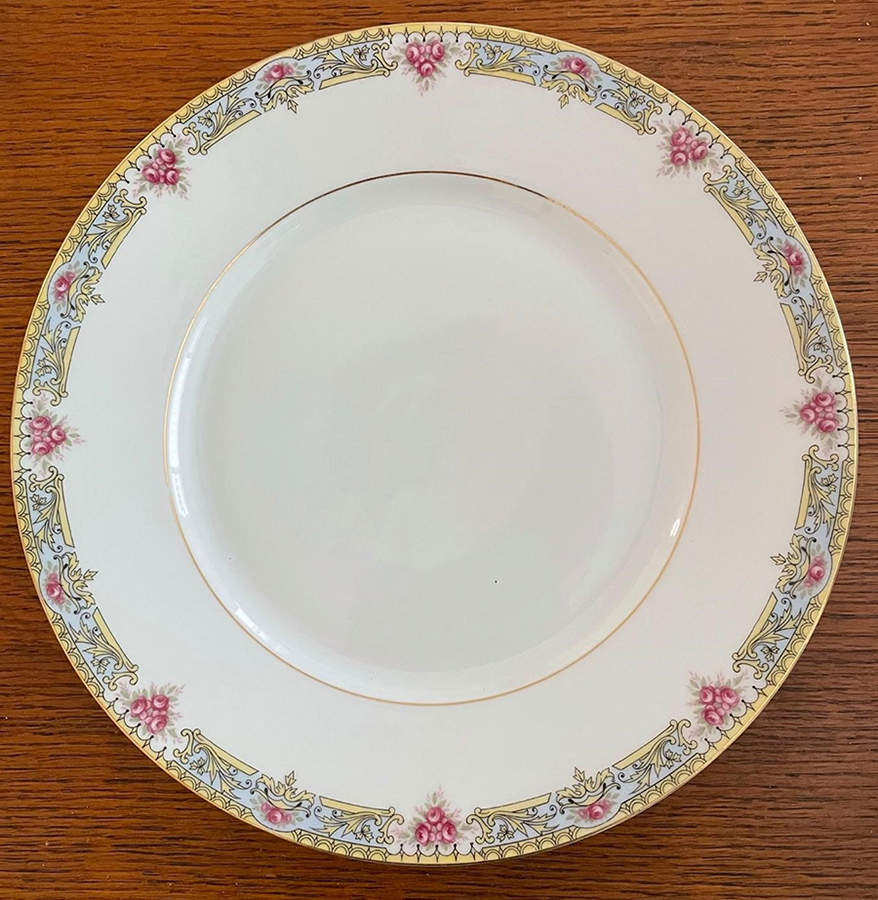 Chelsea Dinner Plate by Pfeiffer & Lowenstein-1
