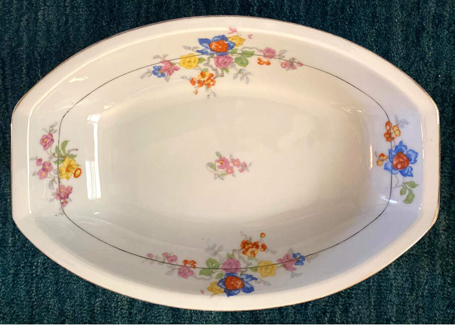 PUN36 10" Oval Vegetable Bowl by Porcelain Union-1