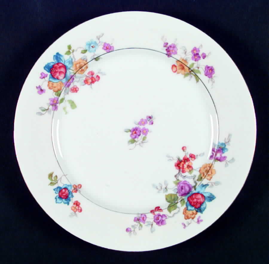 PUN36 Dinner Plate by Porcelain Union-1