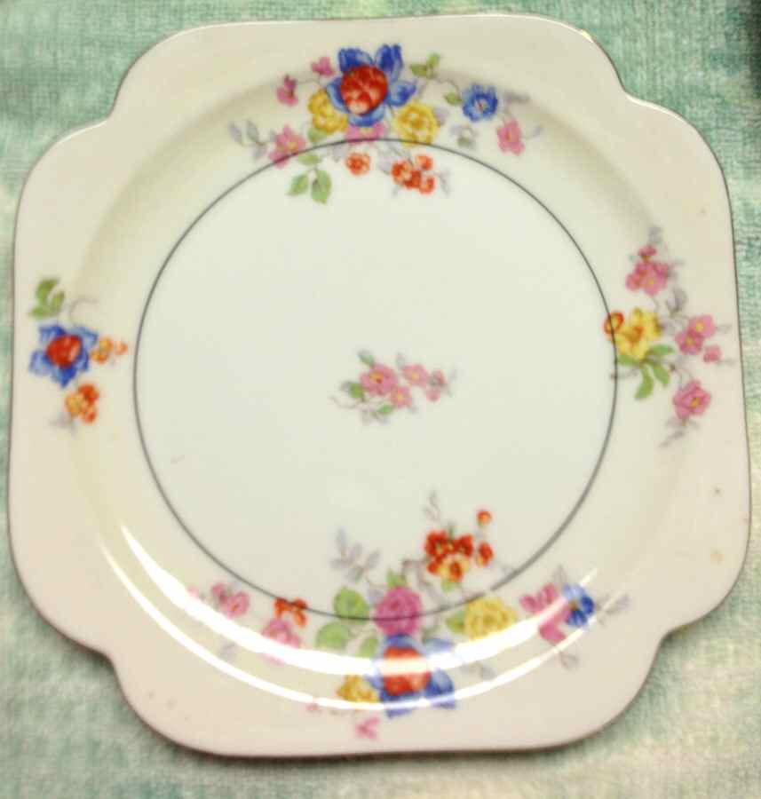 PUN36 Square Salad Plate by Porcelain Union-1