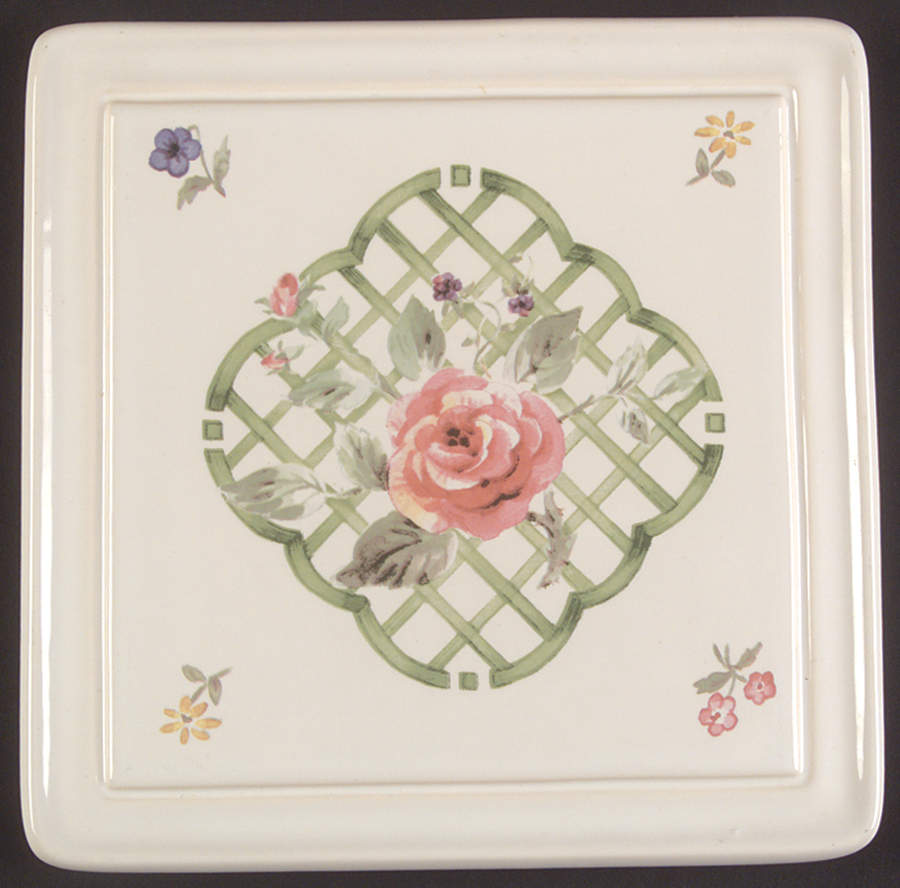 Garden Trellis Trivet by Pfaltzgraff-1