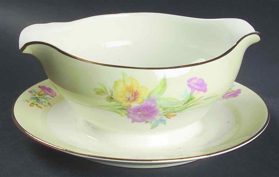 Sylvia Gravy Boat with Attached Underplate by Pope Gosser-1