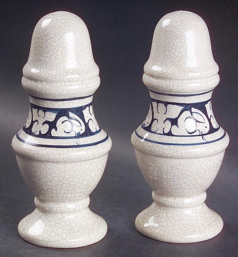 Dedham Rabbit Salt & Pepper Set by Potting Shed-1