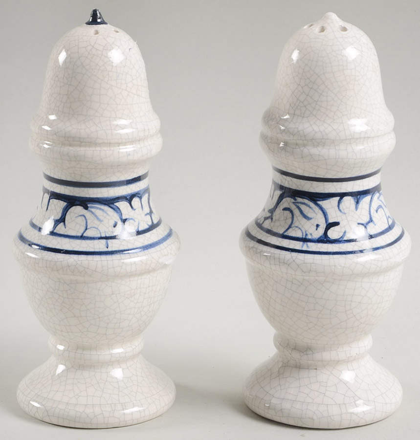 Dedham Rabbit Salt & Pepper Set by Potting Shed-1