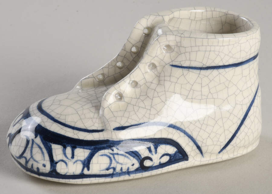 Dedham Rabbit Baby Shoe by Potting Shed-1