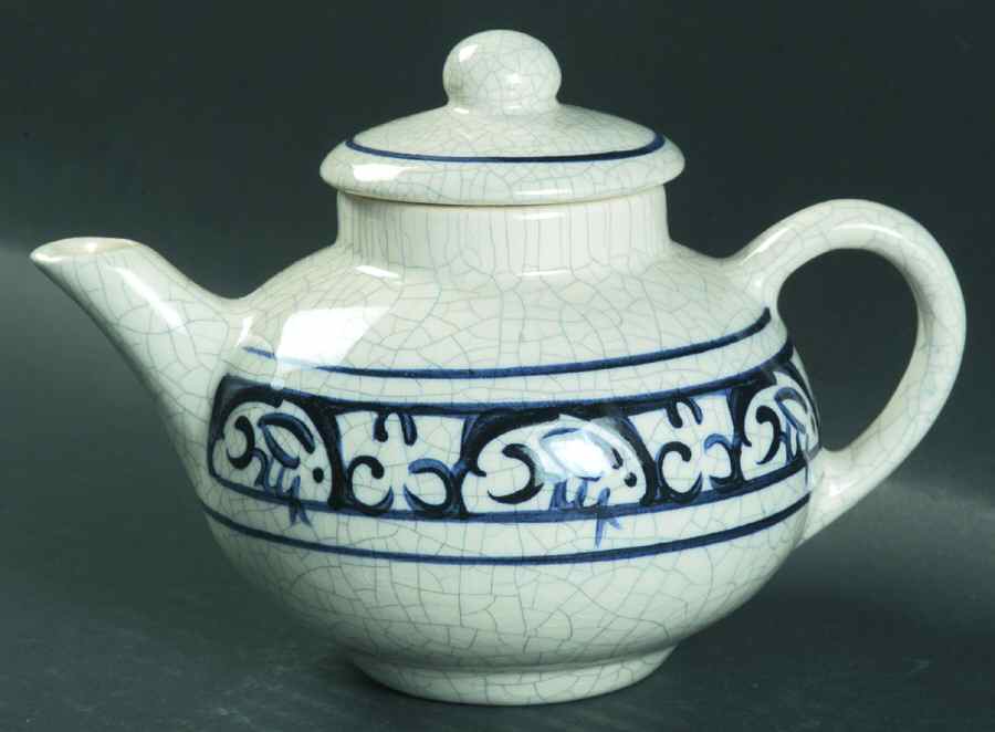 Dedham Rabbit Small Teapot & Lid by Potting Shed-1