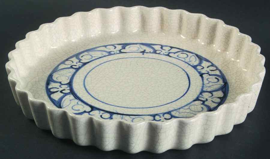 Dedham Rabbit 9" Quiche by Potting Shed-1