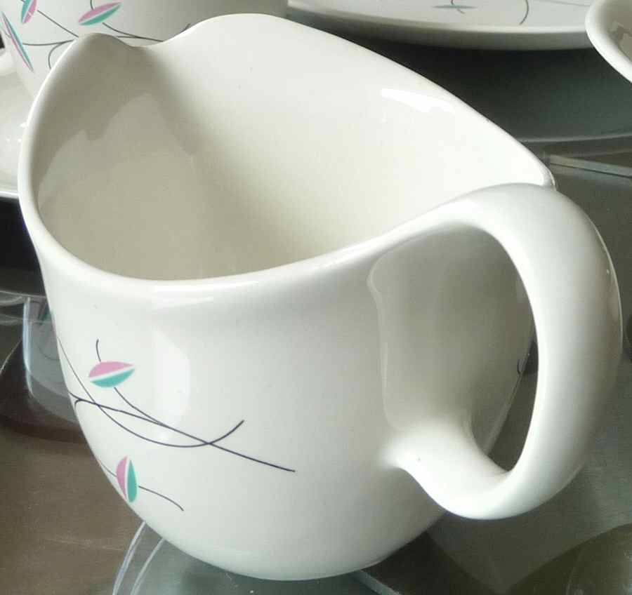 Willow Creamer by Paden City-1