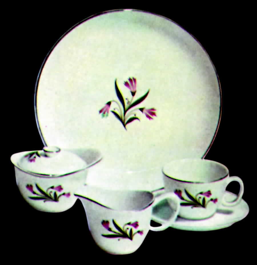 Seville Dinner Plate by Paden City-1