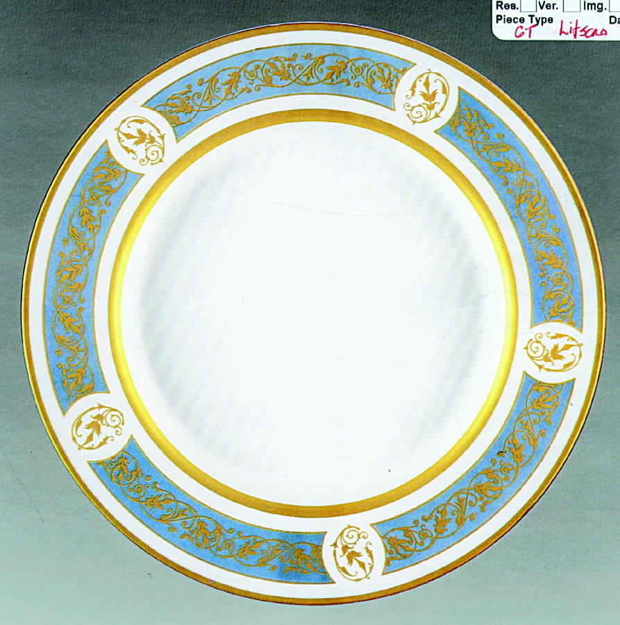 6063 Dinner Plate by Porcelaine Lafarge-1