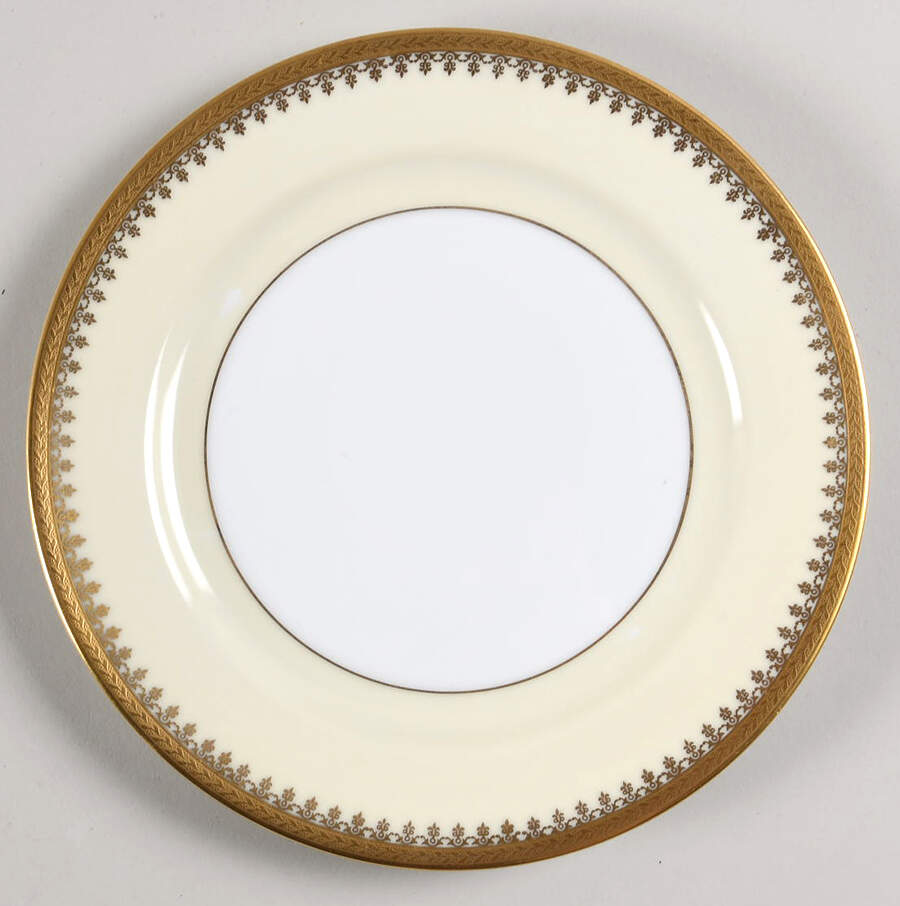 PIC25 Luncheon Plate by Pickard-1
