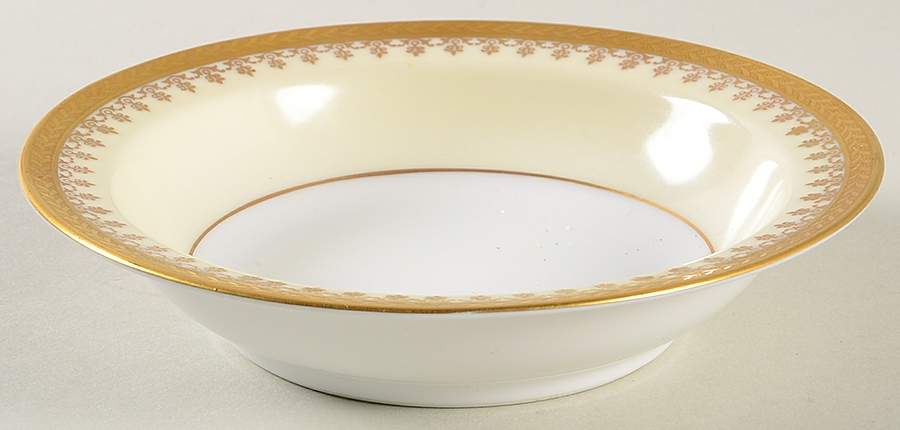 PIC25 Fruit/Dessert (Sauce) Bowl by Pickard-1