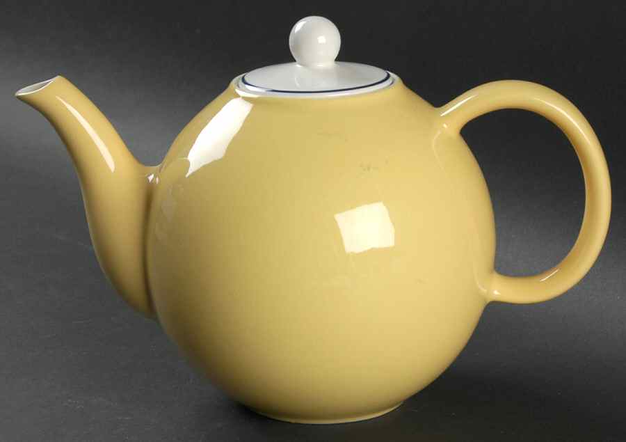 Spa Yellow Teapot & Lid by Pagnossin-1