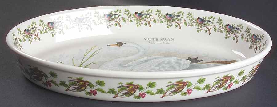 Birds of Britain 14" Oval Baker by Portmeirion-1