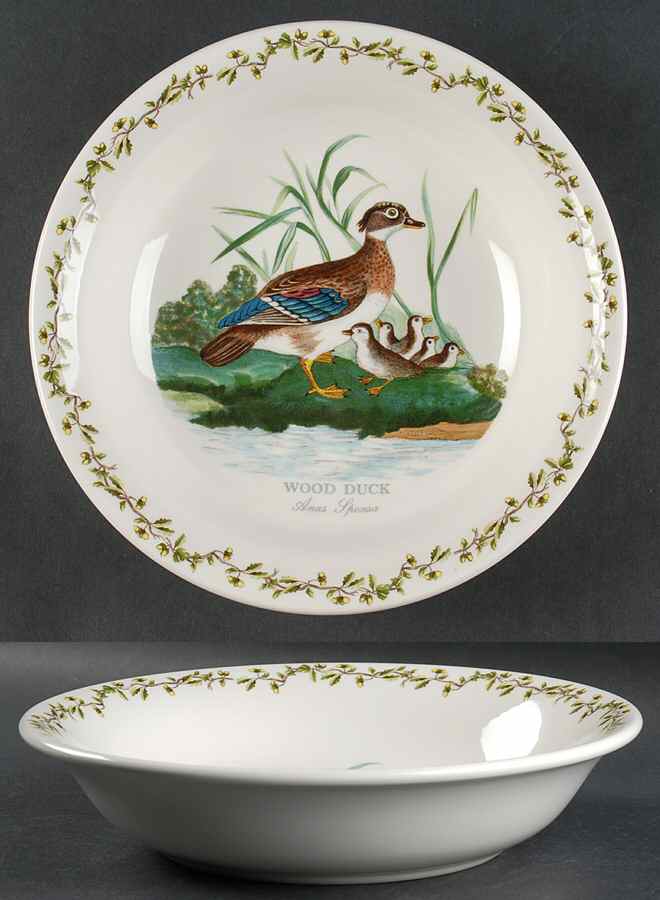 Birds of Britain 10" Pasta Serving Bowl by Portmeirion-1
