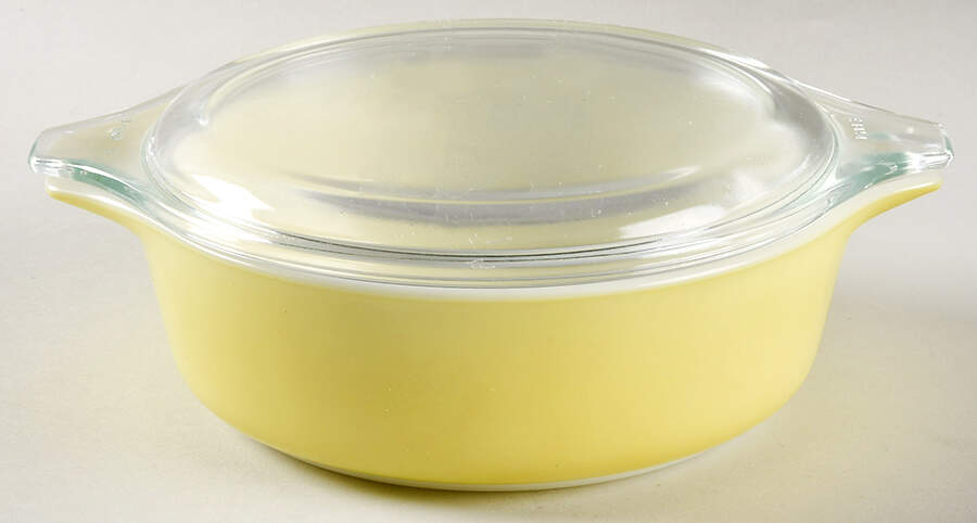 Verde (Green) 1 Pt Round Covered Casserole by Pyrex-1