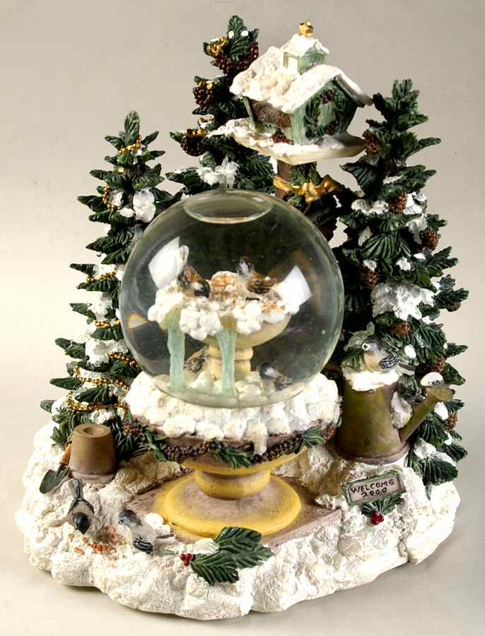 Winterwood Green Musical Water Globe by Pfaltzgraff-1