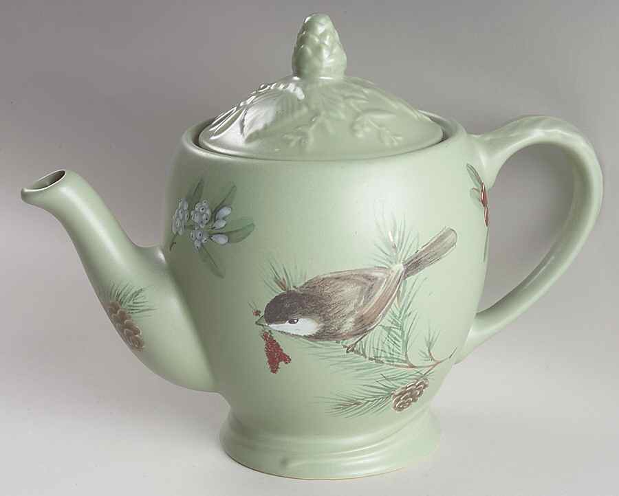 Winterwood Green Teapot & Lid by Pfaltzgraff-1
