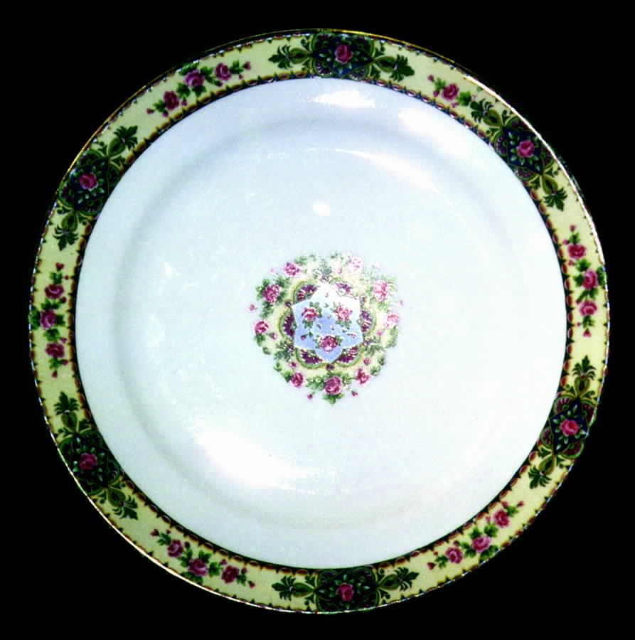 POY176 Dinner Plate by Jean Pouyat-1
