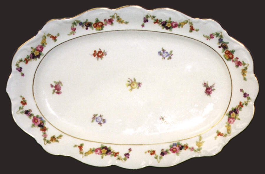 POY183 16" Oval Serving Platter by Jean Pouyat-1