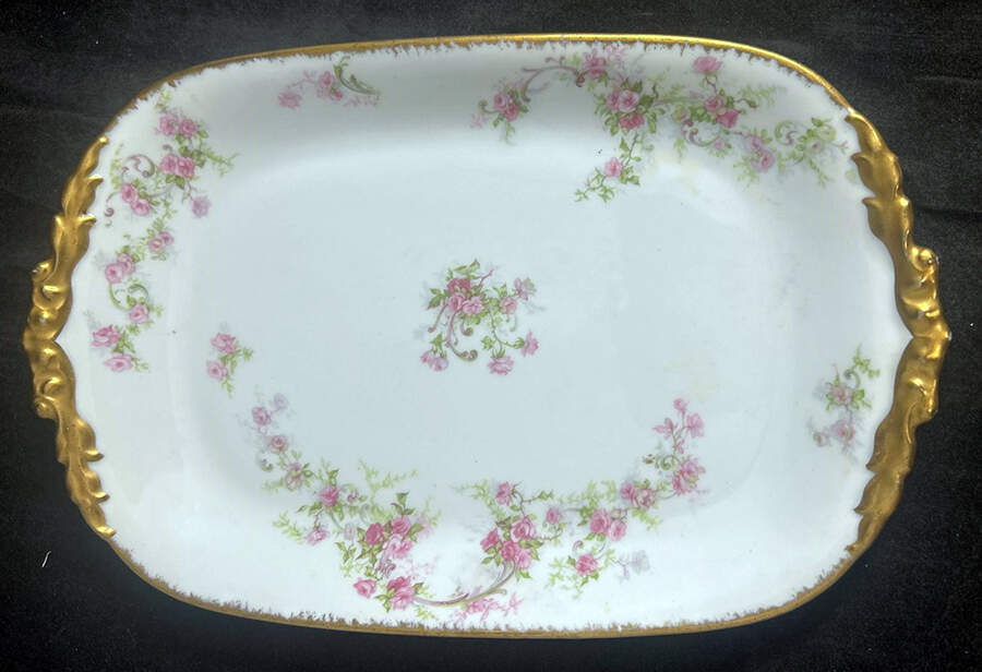 POY186 11" Oval Serving Platter by Jean Pouyat-1