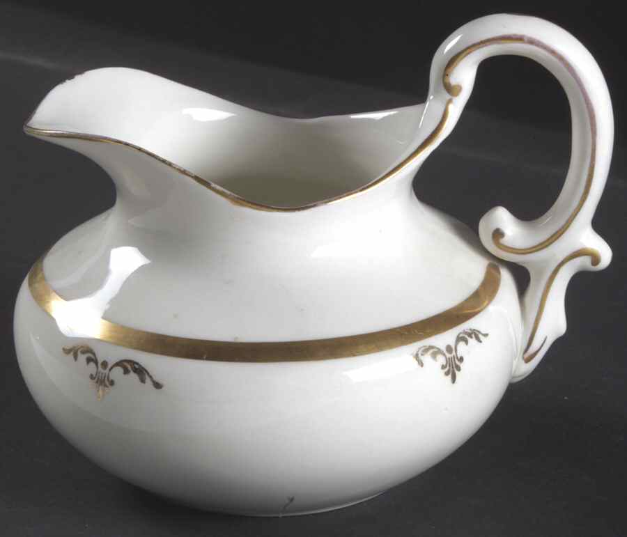 POP127 Creamer by Pope Gosser-1