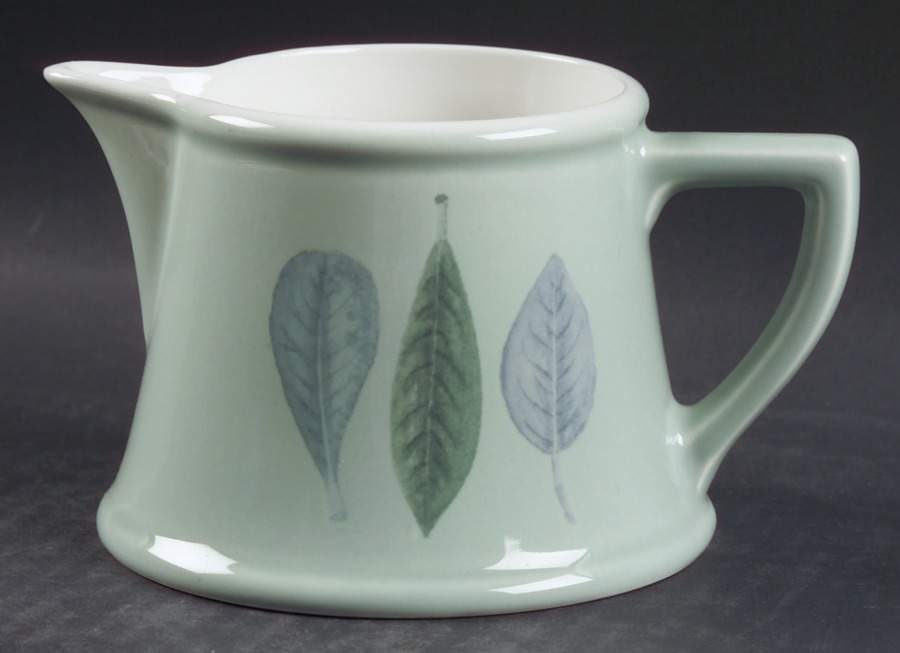 Seasons Leaves Creamer by Portmeirion-1