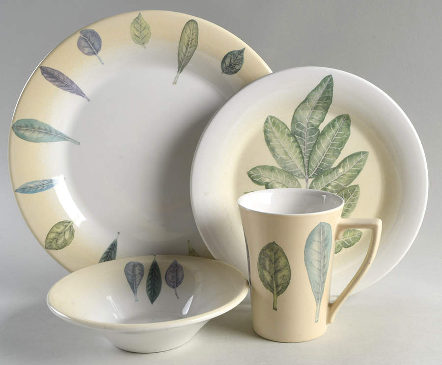 Seasons Leaves 4 Piece Place Setting by Portmeirion-1