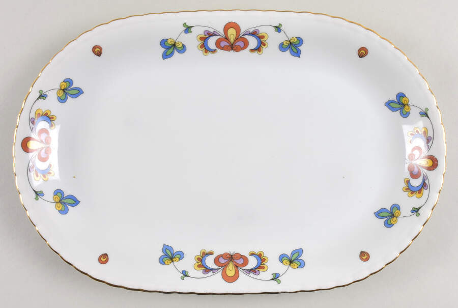 Farmer's Rose (Scalloped, Gold Trim) 12" Oval Serving Platter by Porsgrund-1