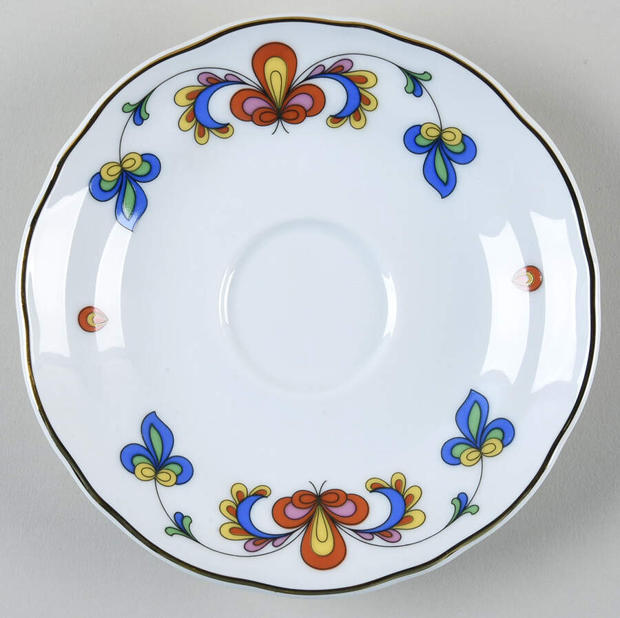 Farmer's Rose (Scalloped, Gold Trim) Saucer by Porsgrund-1