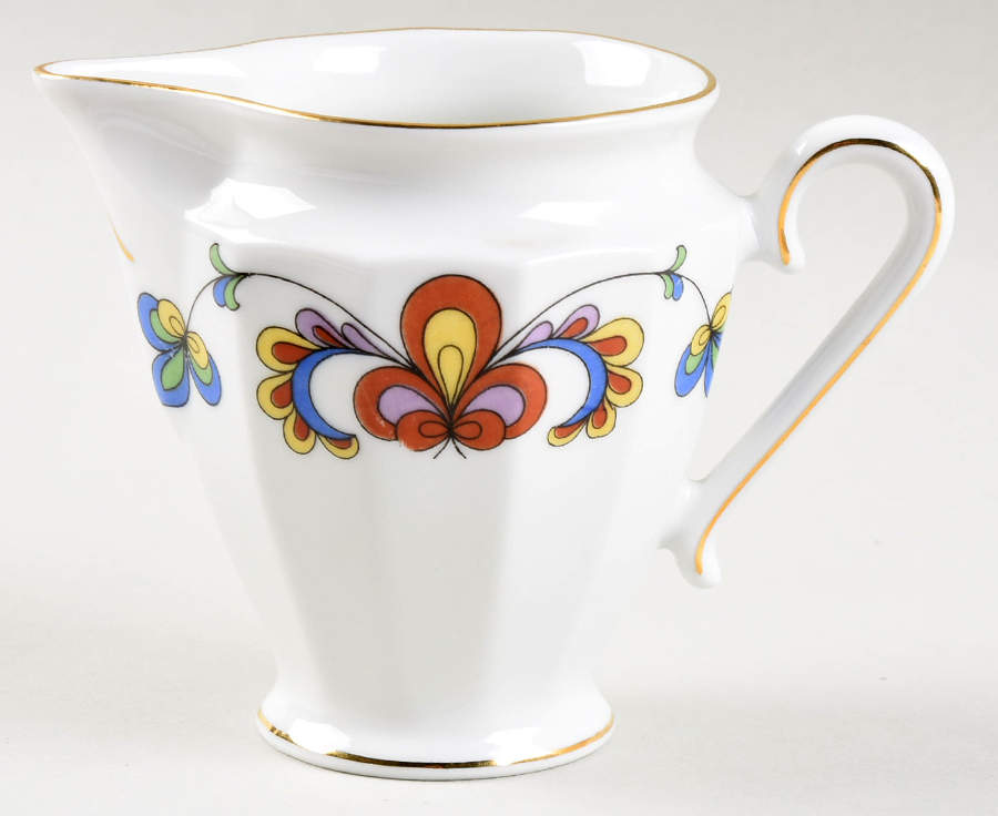 Farmer's Rose (Ribbed, Gold Trim) Creamer by Porsgrund-1