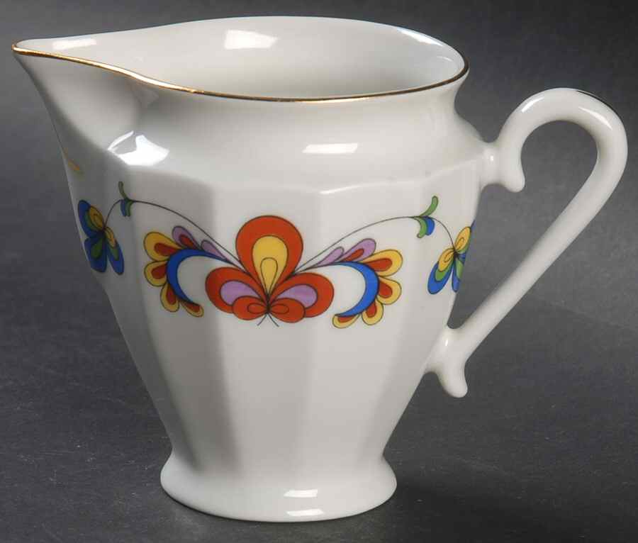 Farmer's Rose (Ribbed, Gold Trim) Creamer by Porsgrund-1