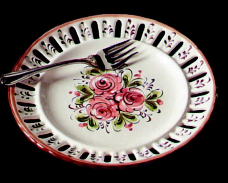 Woodland Rose Dessert/Pie Plate by Porta-1