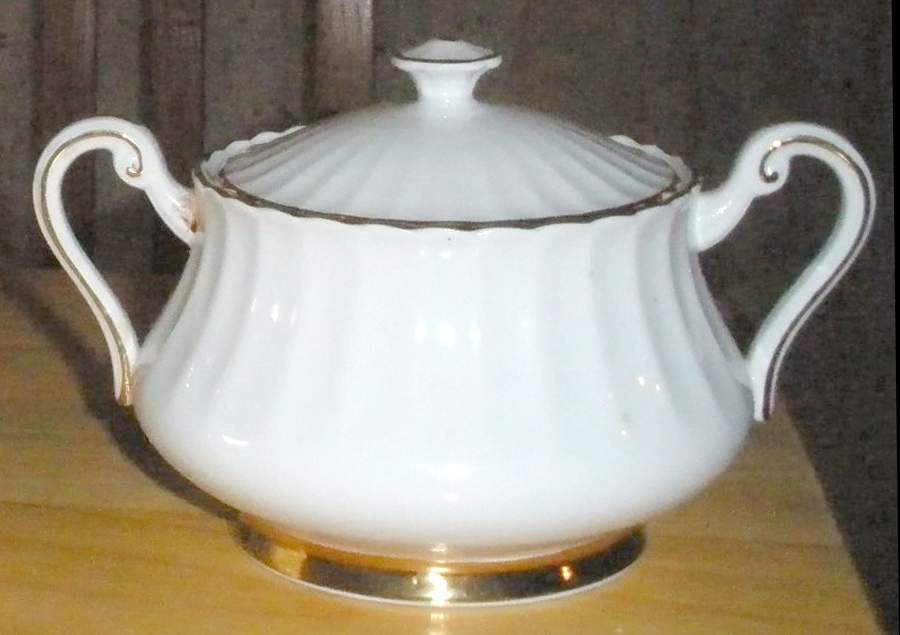 498 Sugar Bowl & Lid by Paragon-1