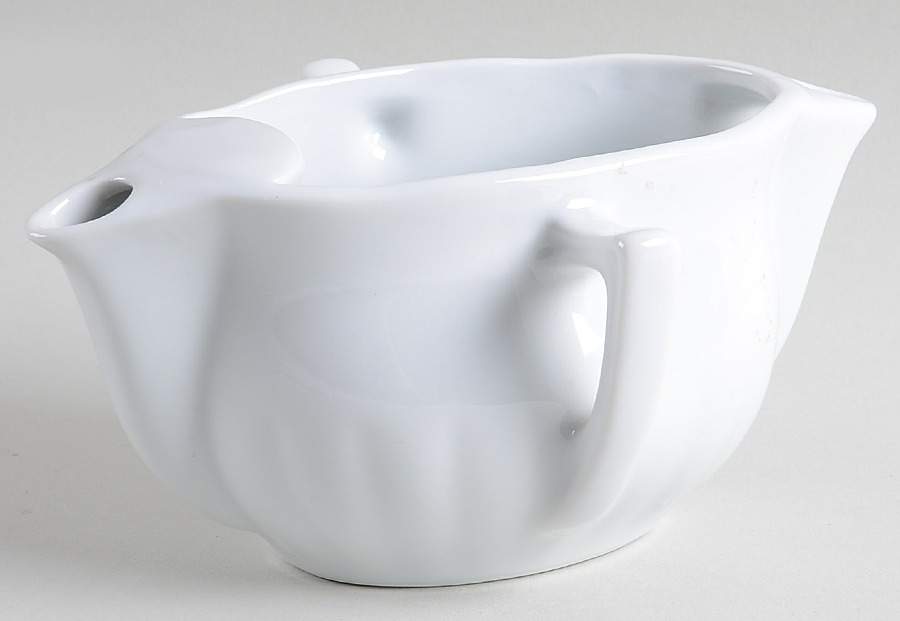 Culinaire White Gravy Separator by Pillivuyt-1
