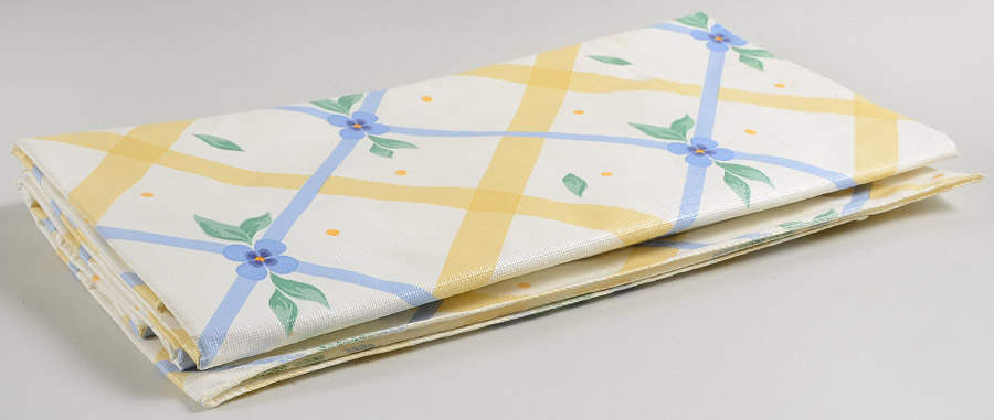 Summer Breeze 52" X 52" Square Vinyl Tablecloth by Pfaltzgraff-1