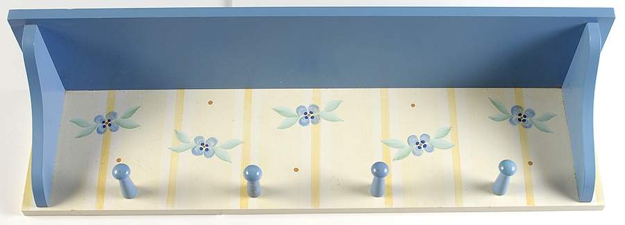 Summer Breeze Wood Peg Shelf by Pfaltzgraff-1