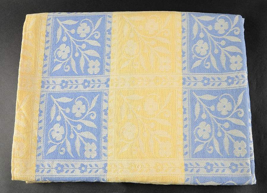 Summer Breeze 50 X 68 Rectangular Tablecloth by Pfaltzgraff-1