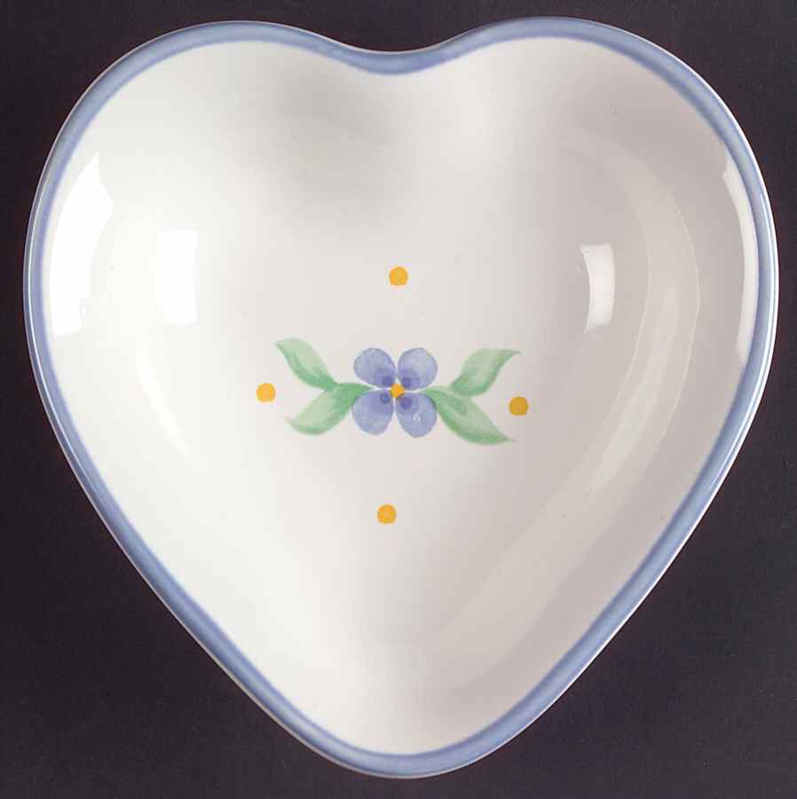 Summer Breeze Heart Shaped Dish by Pfaltzgraff-1