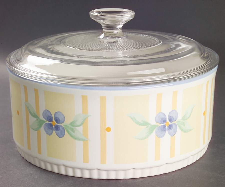 Summer Breeze 2.5 Quart Round Covered Baker by Pfaltzgraff-1