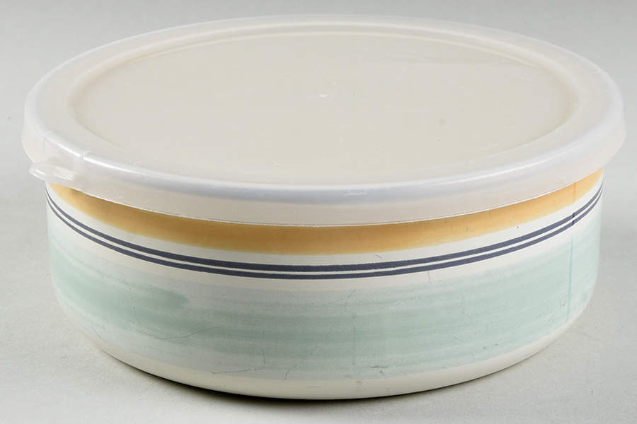 Key Largo 6 3/4" Metal Bowl W/Plastic Lid by Pfaltzgraff-1