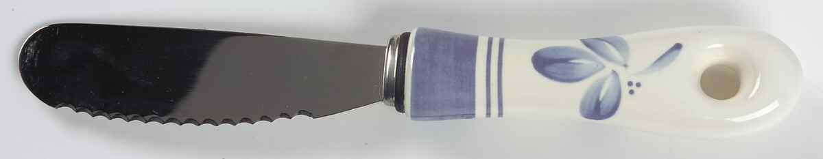 Villa Flora Cheese Spreader/Serving by Pfaltzgraff-1