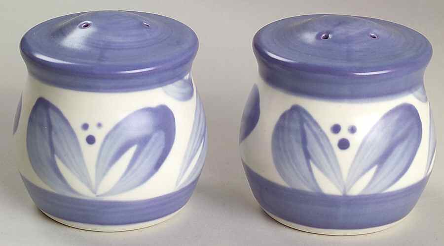 Villa Flora Salt & Pepper Set by Pfaltzgraff-1