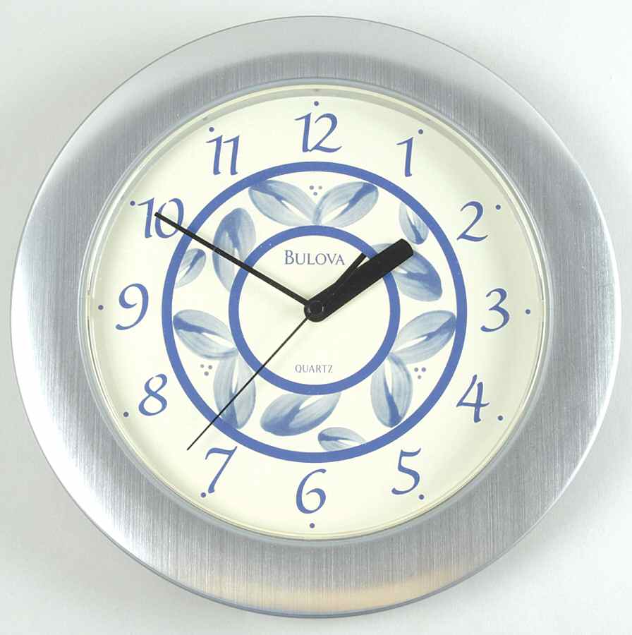 Villa Flora Quartz Clock by Pfaltzgraff-1