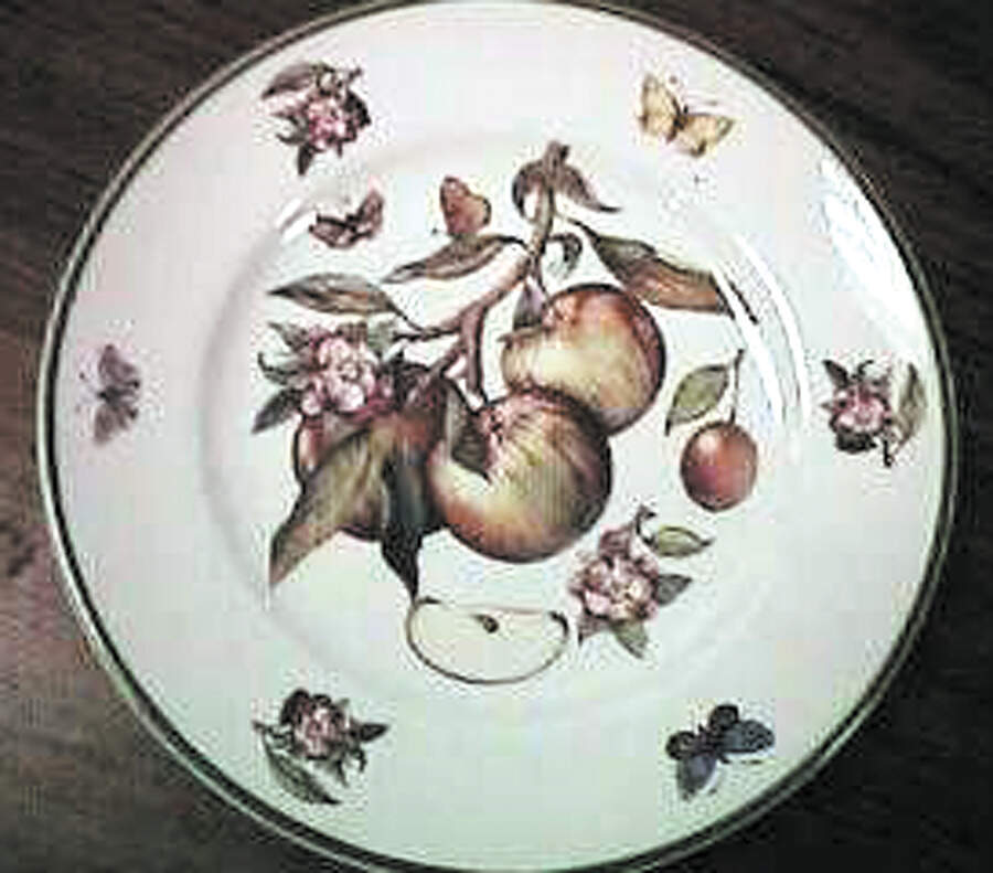 Abbey Fruits Dinner Plate by Prinknash-1