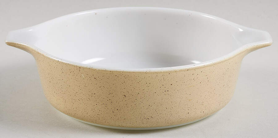 Homestead 1 Pt Round Casserole No Lid by Pyrex-1