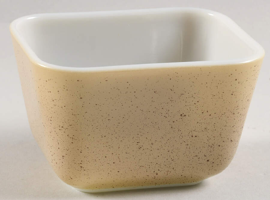 Homestead Small Refrigerator Jar No Lid by Pyrex-1