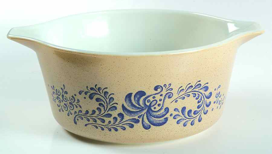 Homestead 1.5 Quart Round Casserole No Lid by Pyrex-1
