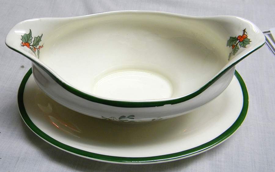 Christmas Tree Gravy Boat with Attached Underplate by Plummer (NY)-1