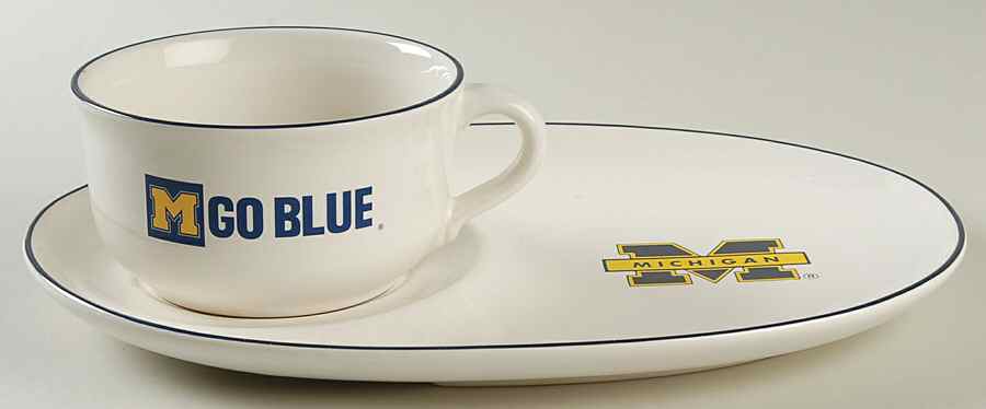 University of Michigan Snack Tray & Soup Mug Set by Pfaltzgraff-1